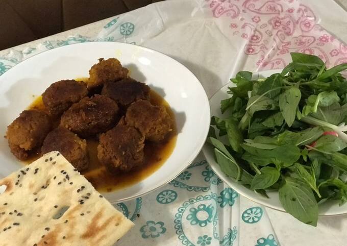 شکم‌گردی نوروزی در نصف‌جهان
