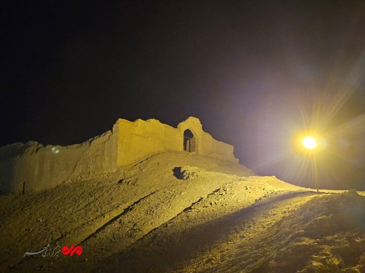 اژدهای خفته در قلعه و آرامگاهی برای ننه نادرشاه