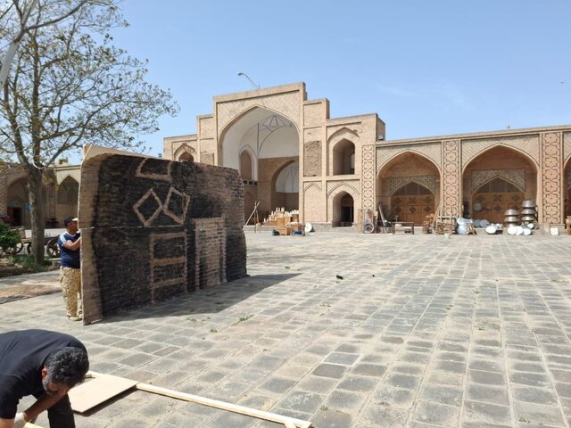 توضیحات ضد و نقیض درباره فیلمبرداری پرحاشیه «بامداد خمار» در مسجدی تاریخی!